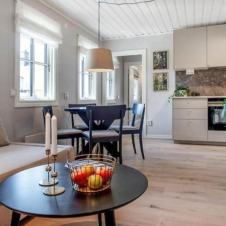 Nyrenoverat gårdshus Örnsköldsvik Exteriör bild